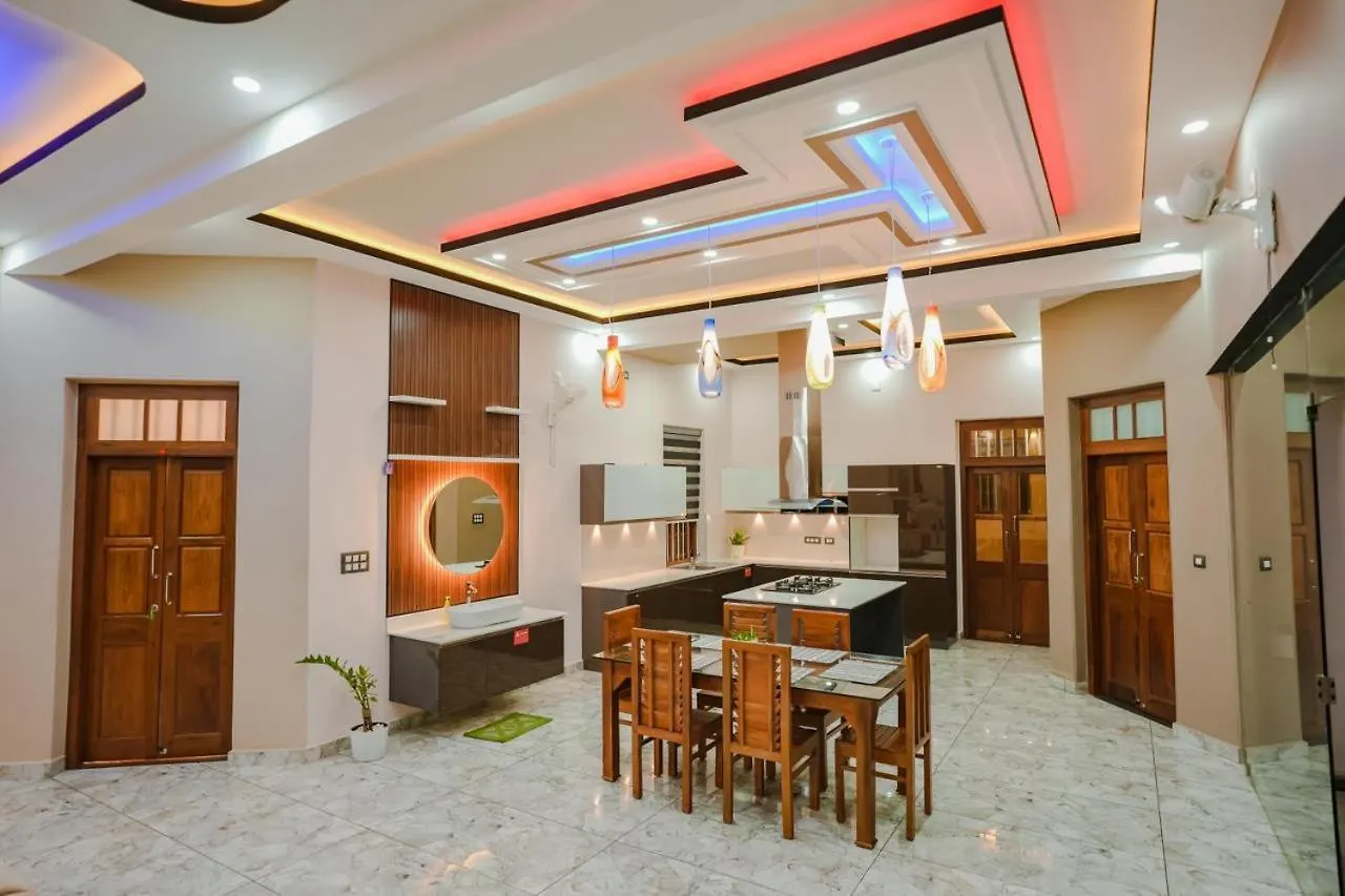 Guest house Thalir Resort Alappuzha